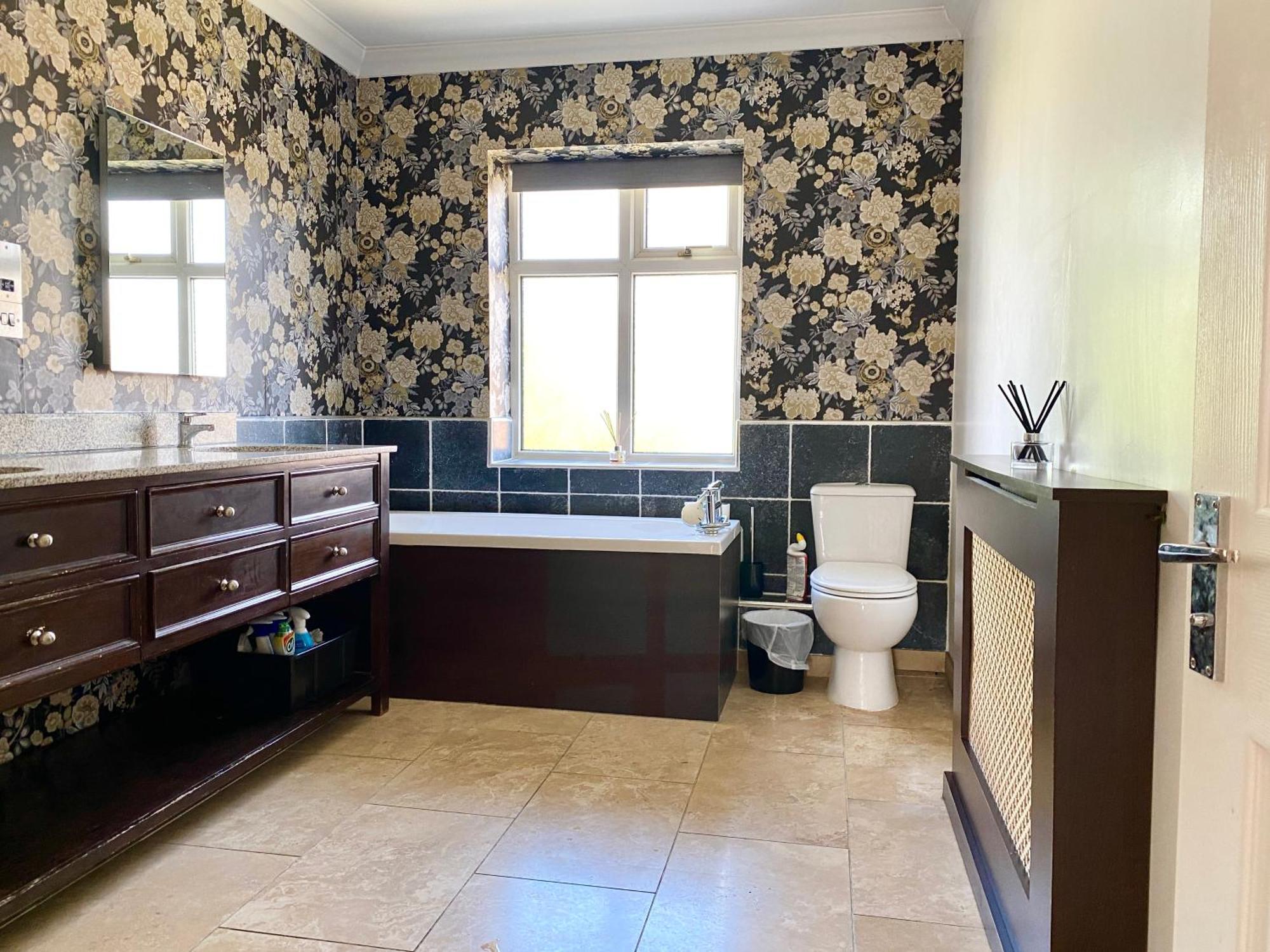 Spacious Five-Bedroom House Close To York Centre - Orchid House Экстерьер фото